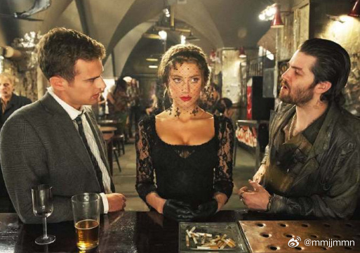 伦敦战场《London Fields》因C度太大！被全球55国抵制！爆删47分后钟‬才得以上映！三男争一的女‬好戏!看完瞬理间‬解德普叔，这颜值真没几人个‬顶得住！